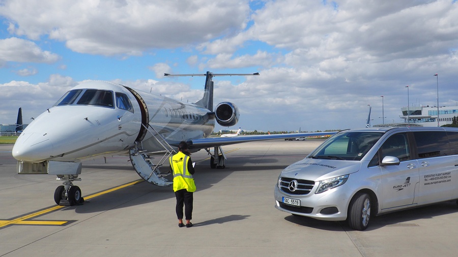 At all airports in the Czech Republic, Hungary, Slovakia, Serbia, and Bosnia and Herzegovina, Euro Jet provides a wide range of flight support services.